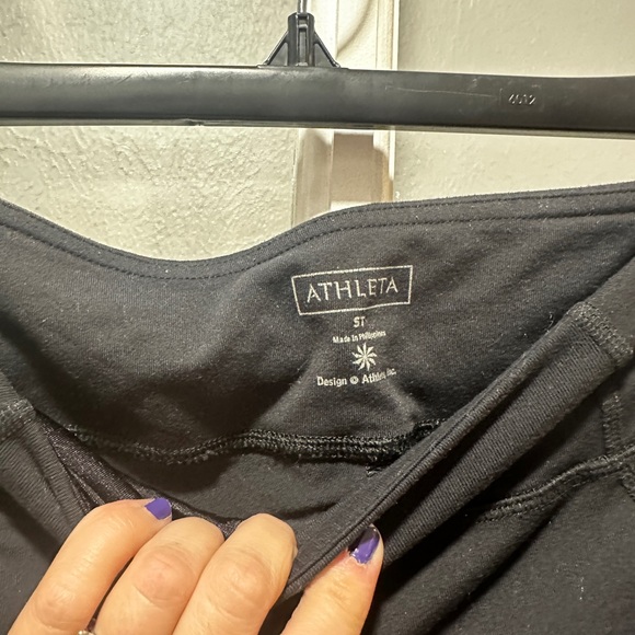 Athleta Split Flare Crop - Picture 3 of 7